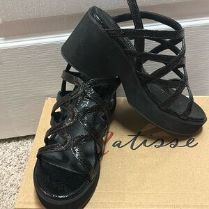 Trendy Coconut by Matisse Platform